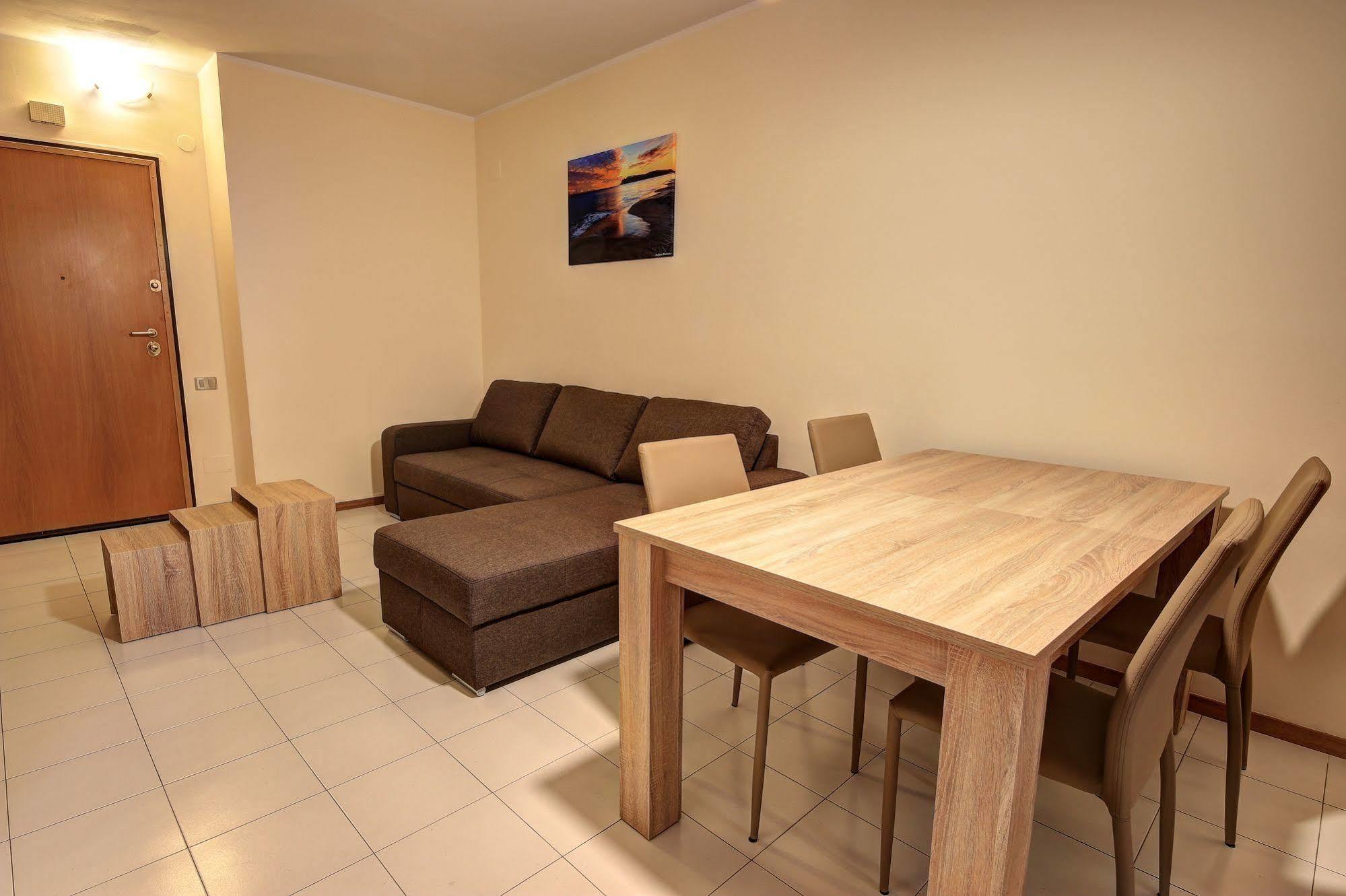 Quartu SantʼElena Apartment Medea מראה חיצוני תמונה